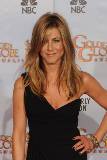 Jennifer Aniston con mano en la Cintura